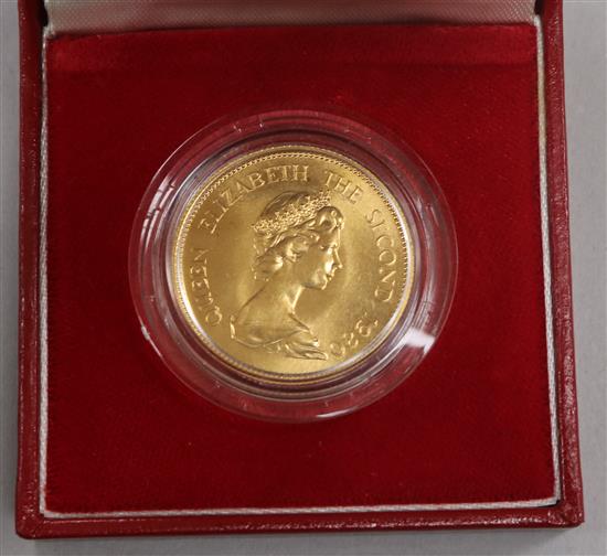 A Royal Mint Hong Kong 22ct gold Lunar Year $1000 coin,